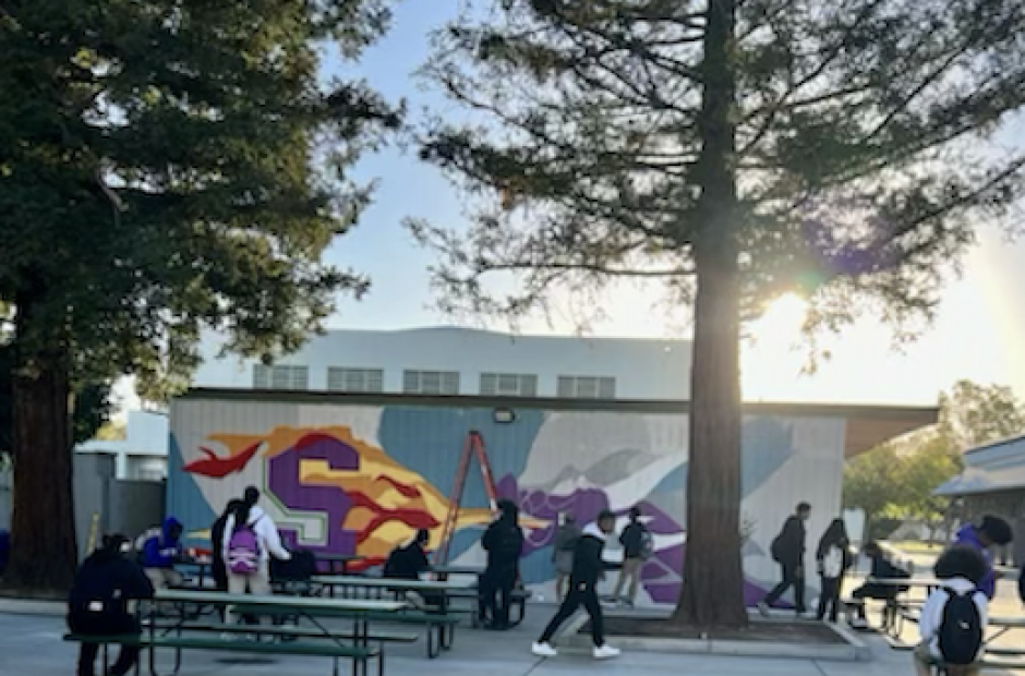 Sac High Students Paint Mural and Raise Money for Cancer Research